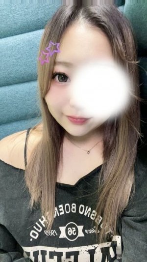 雛森えれな